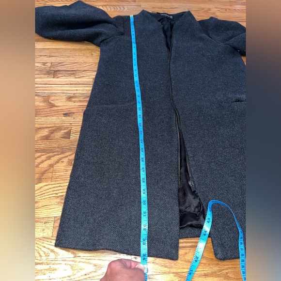 Zara Wool Coat- Medium PTP 19.5 inch - Picture 10 of 10